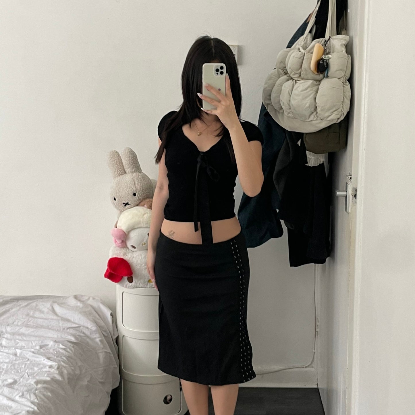 vintage b&b insiem office siren black hook and eye midi skirt