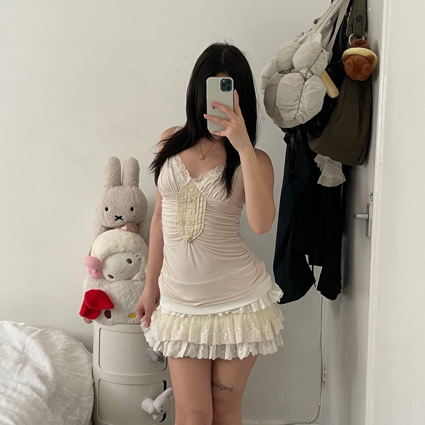 neilly white cottage prairie cream lacey tiered ruffle mini skirt