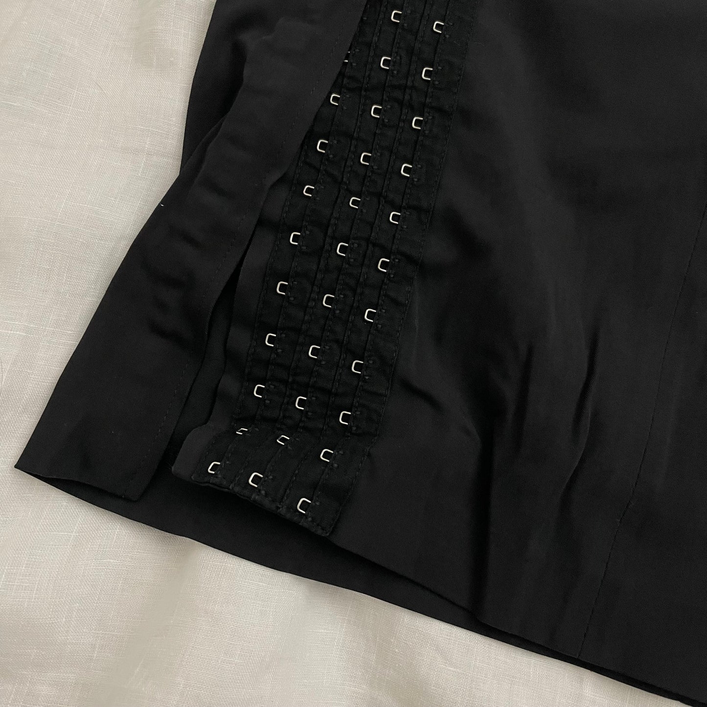vintage b&b insiem office siren black hook and eye midi skirt