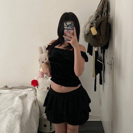 俏皮学院风辛西娅·罗利黑色荷叶边多层短裙