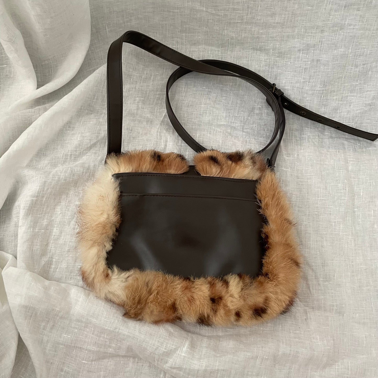vintage gyaru gal leopard print rabbit fur x leather buckle crossbody bag