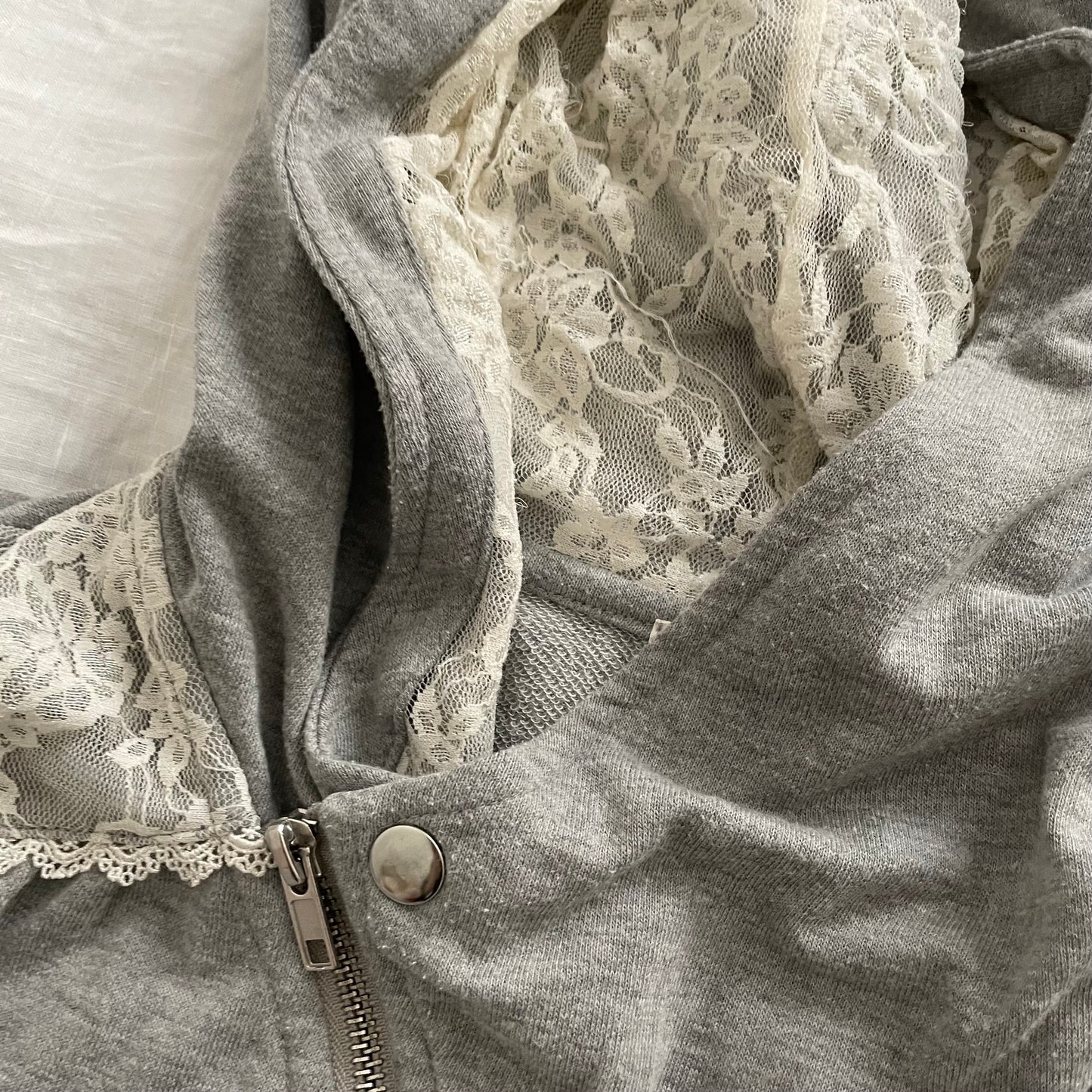 coquette grey asymmetric axes femmes white lace zip hoodie jacket