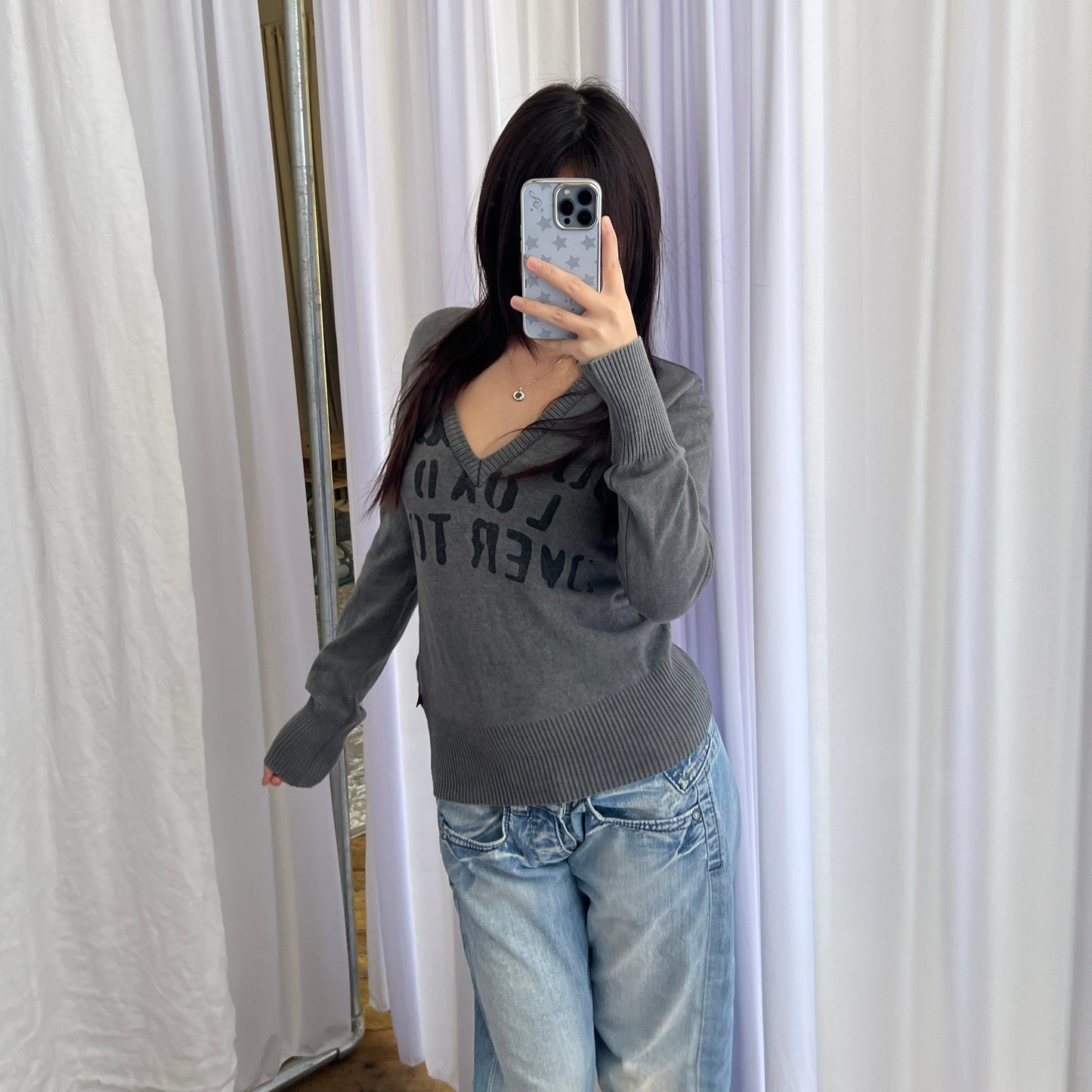 Faded Grey Dolce & Gabanna Wool Blend V Neck Graphic Knit Pullover Sweater