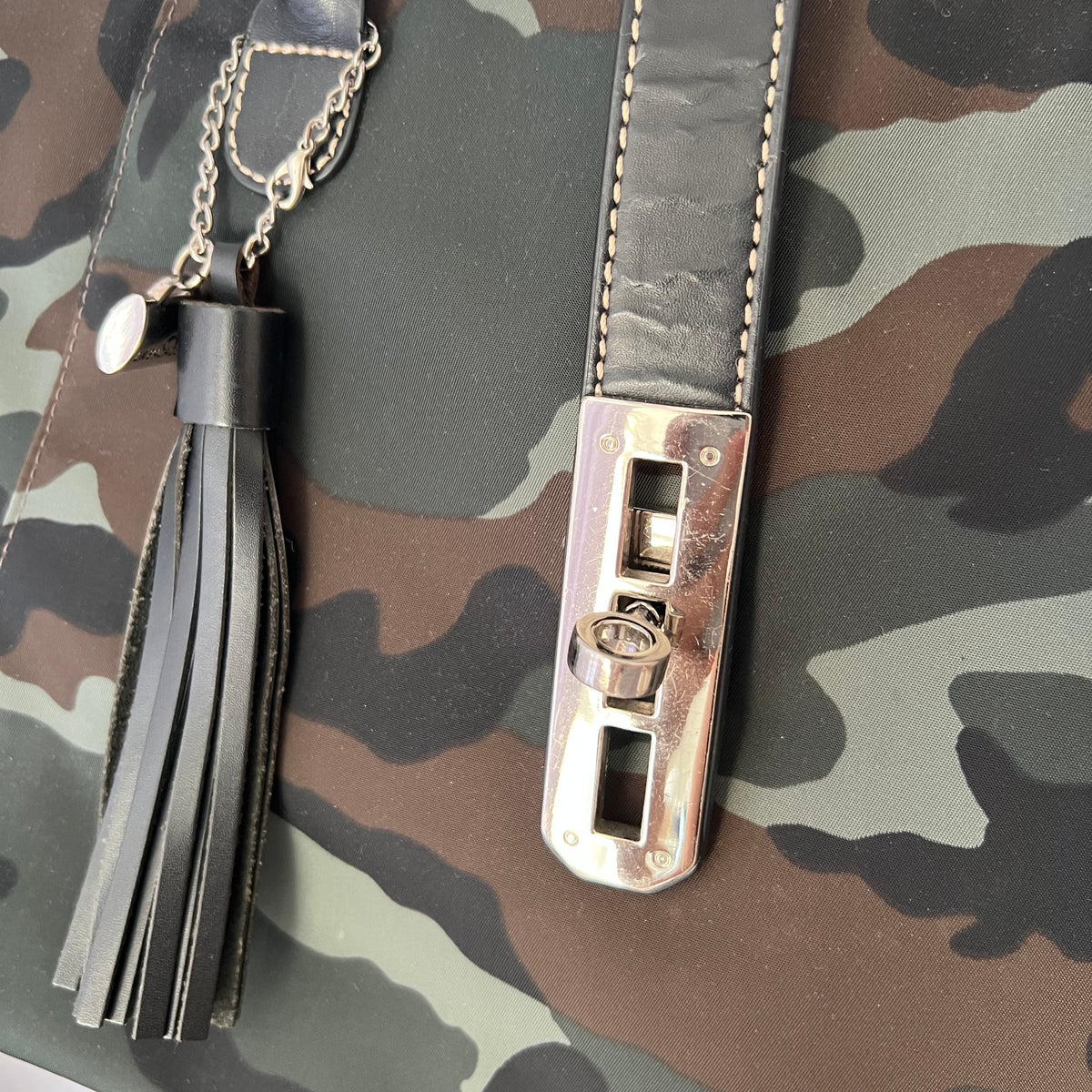 Nylon Leather Khaki Camo Buckle Front Tassel Keychain Tote Bag