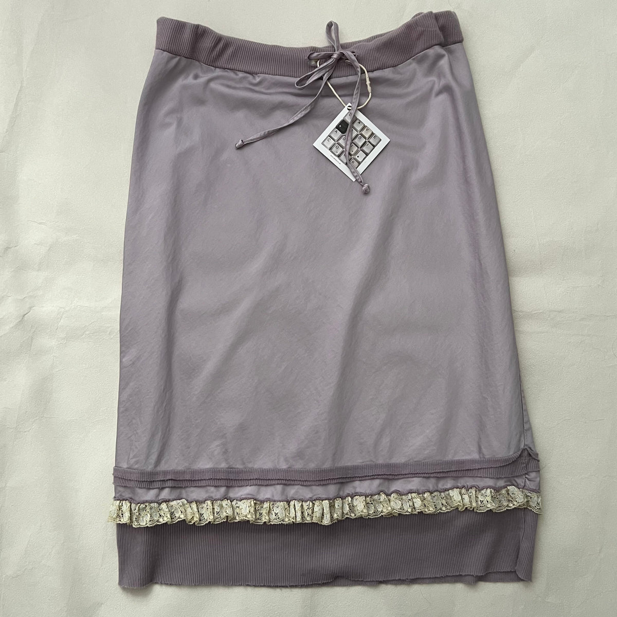 Lilac Danza Beige Frill Lace Hem Midi Skirt