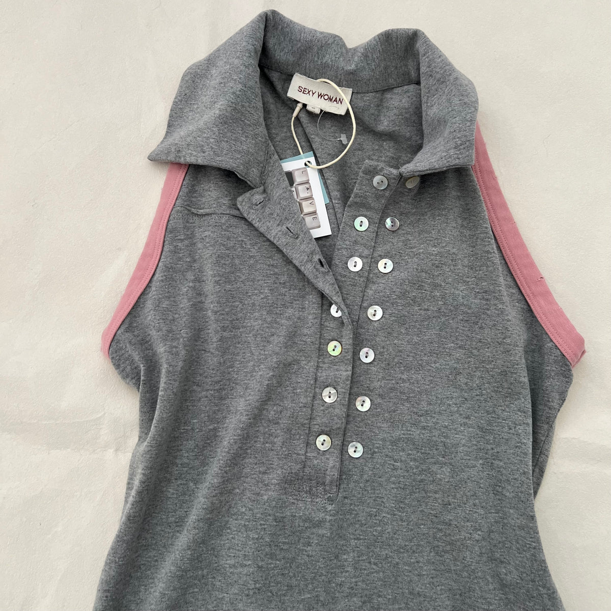Sexy Woman Grey Pink Contrast Arm Collared Polo Vest Top