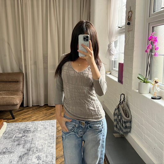 beige sarah pacini ruched 3/4 sleeve fitted top