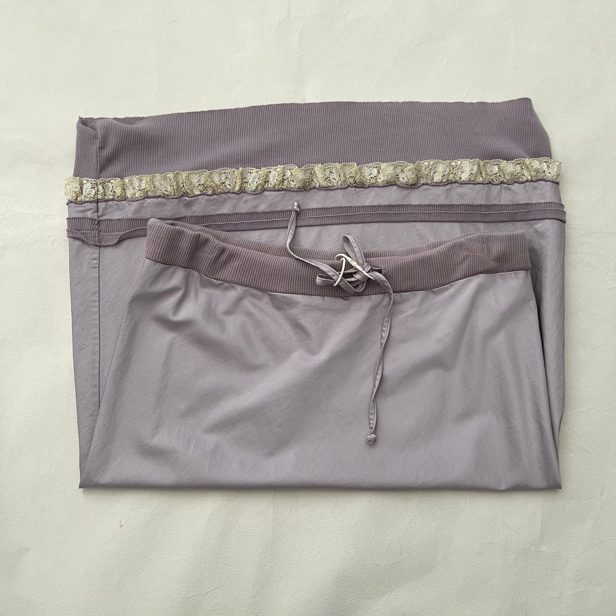 Lilac Danza Beige Frill Lace Hem Midi Skirt