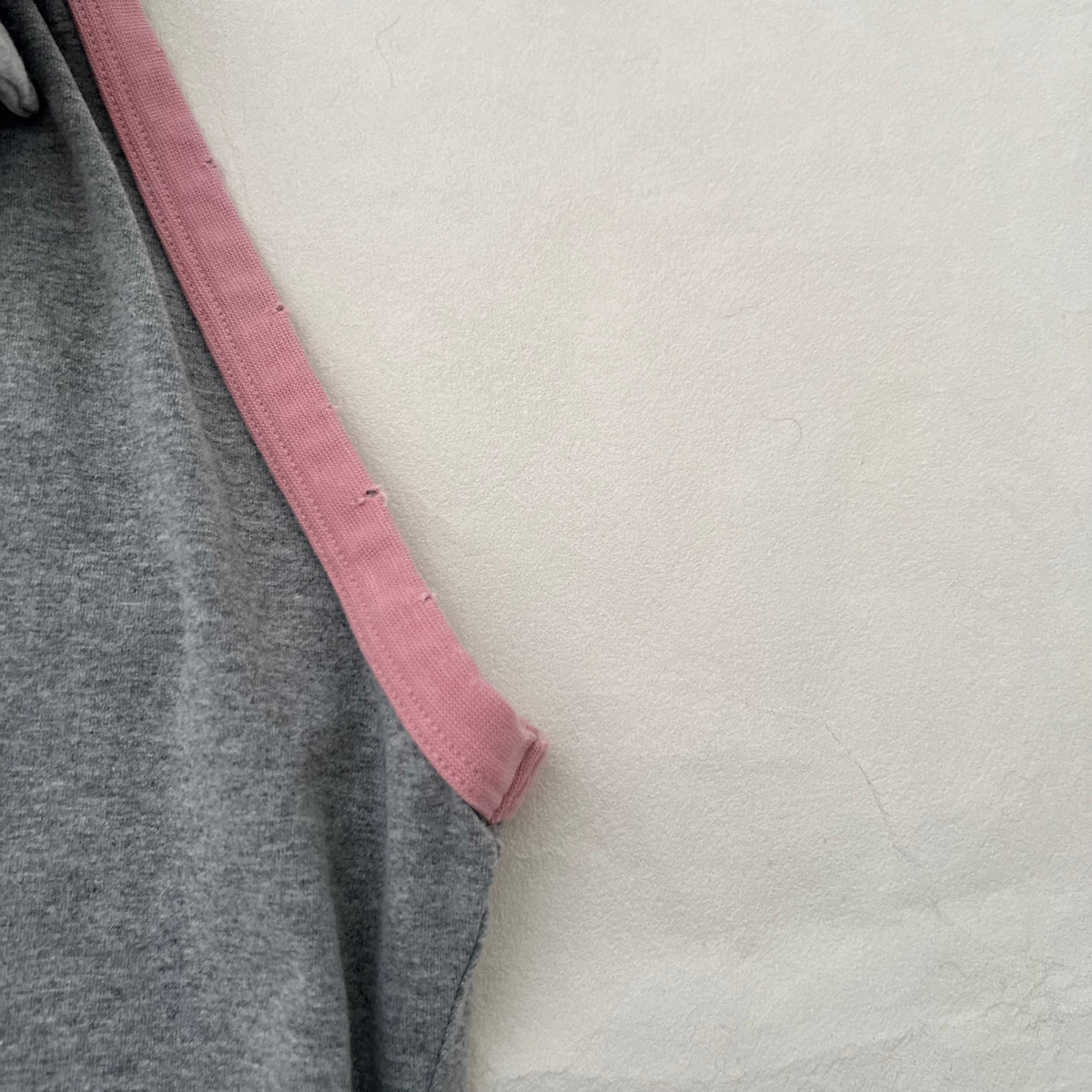 Sexy Woman Grey Pink Contrast Arm Collared Polo Vest Top