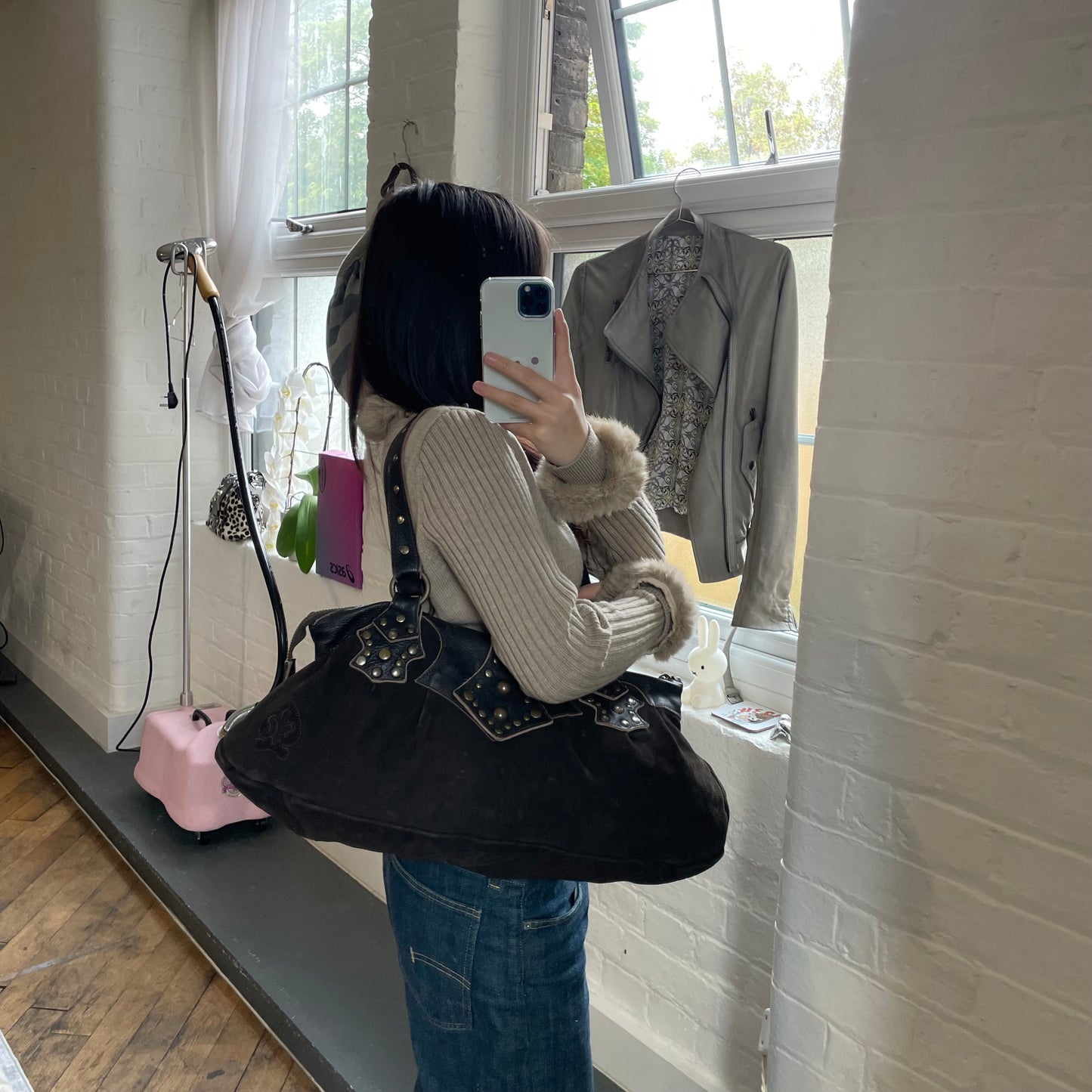 western grunge vintage nine lives brown suede leather studded shoulder bag