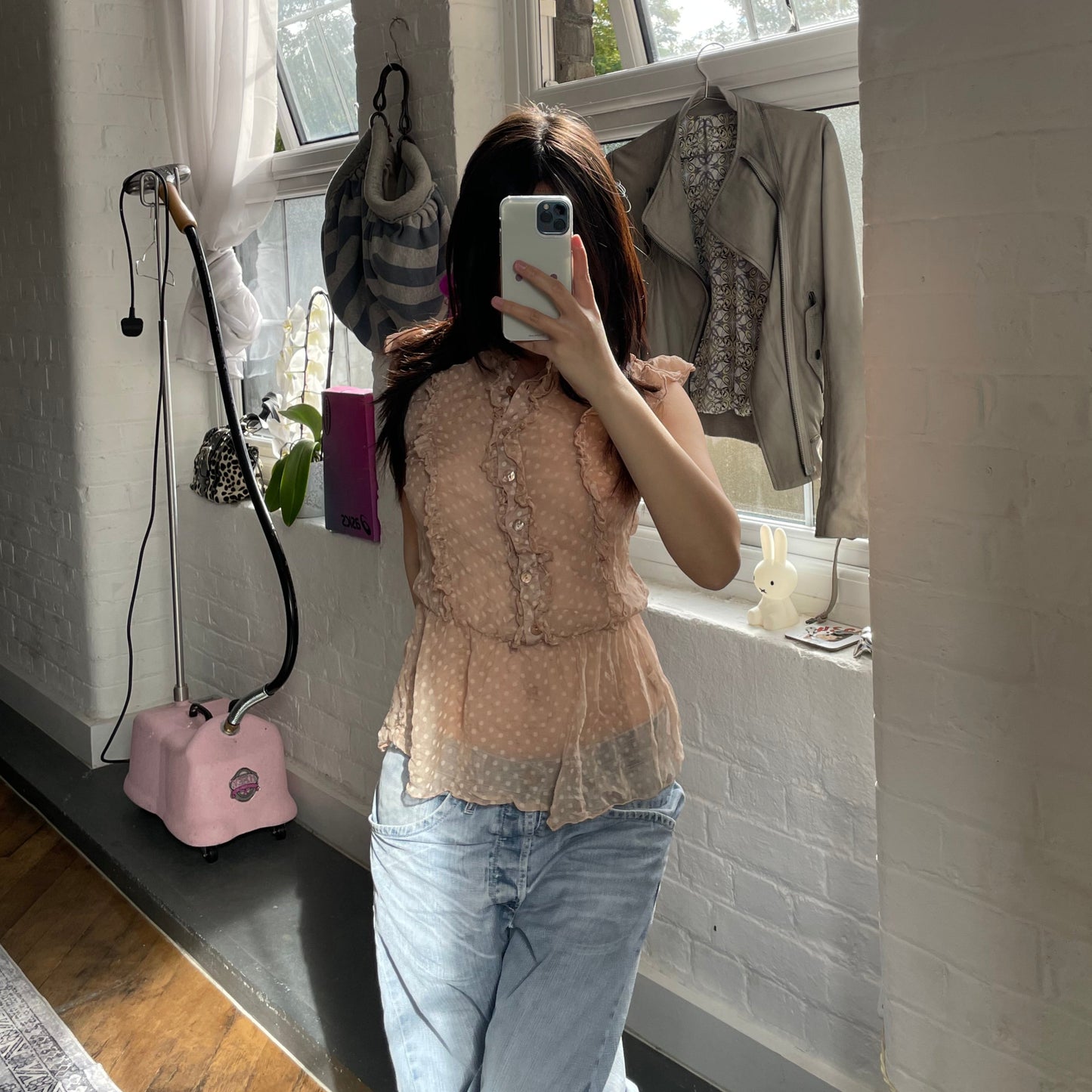 浪漫乡村风真丝混沌薄纱蜜桃色波点荷叶边法式短袖收口纽扣衬衫