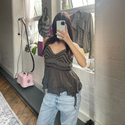 麦克星球棕色仙女风薄纱下摆娃娃衫