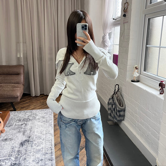 preppy armani exchange white grey folded wide collar long sleeve patch sweater