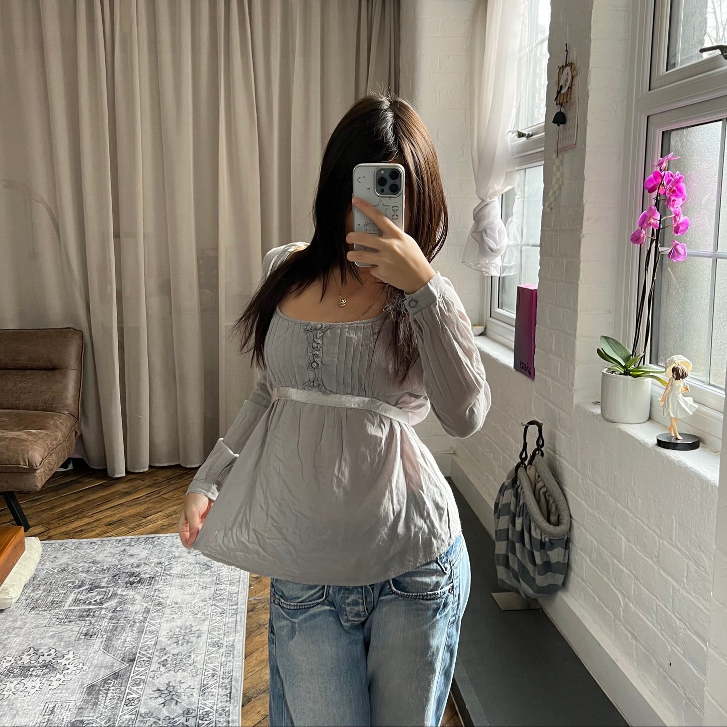 pimkie grey cottage coquette long sleeve milkmaid style pleated babydoll blouse