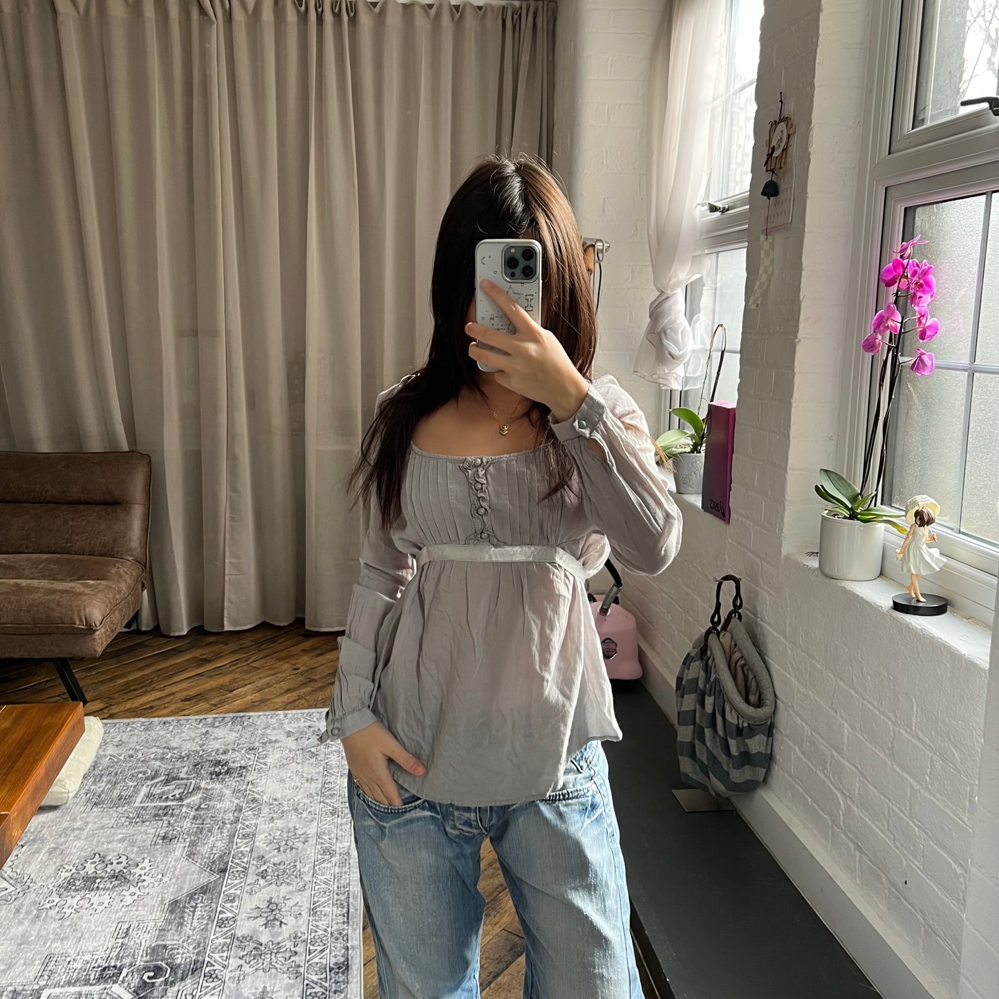 pimkie grey cottage coquette long sleeve milkmaid style pleated babydoll blouse