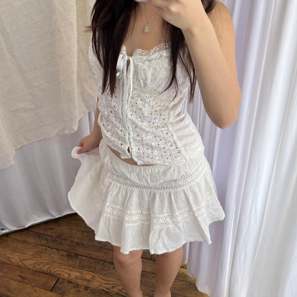 Vintage White Broderie Anglaise Lace Mini Skirt
