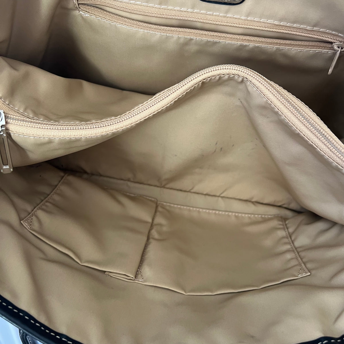 Nylon Leather Khaki Camo Buckle Front Tassel Keychain Tote Bag