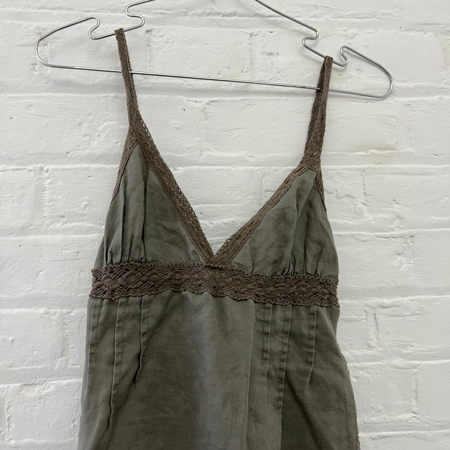 Rwd Jeans Khaki Lacey A Line Graphic Hem Midi Dress