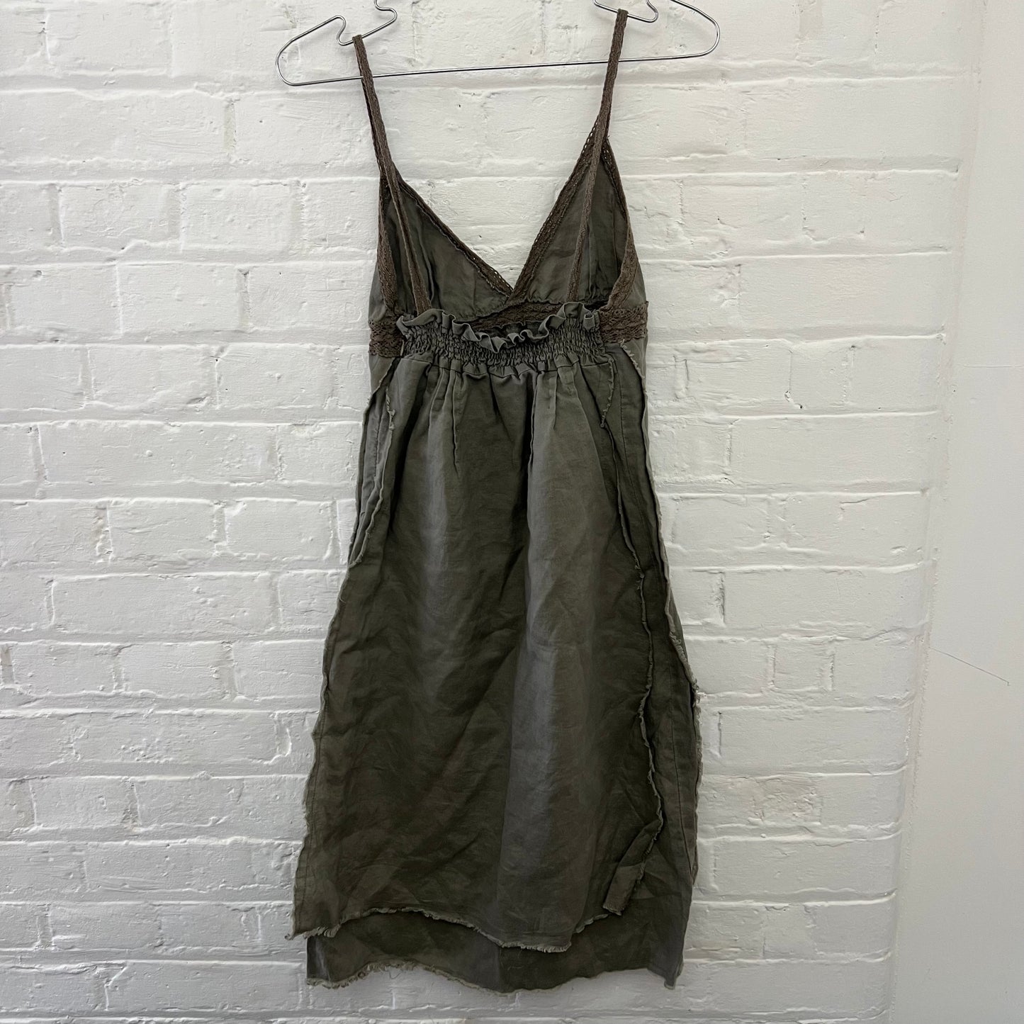 Rwd Jeans Khaki Lacey A Line Graphic Hem Midi Dress