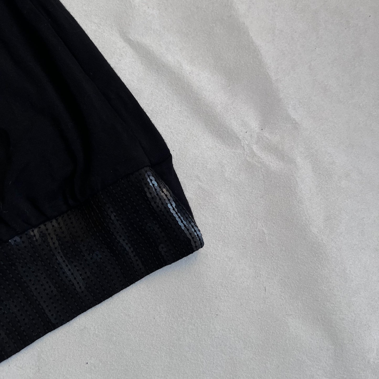 las chicas black drop waist sequin hem halter neck rosette bust long tunic cami