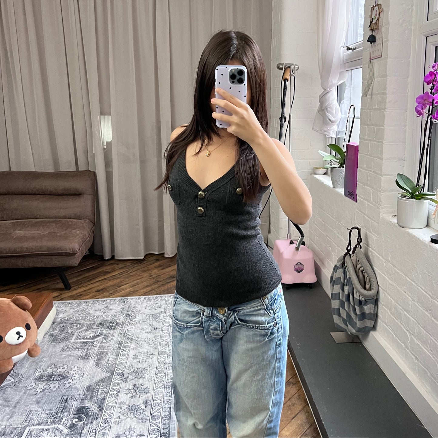 dark grey preppy fitted wool burberry blue label knit vest with brass button accents