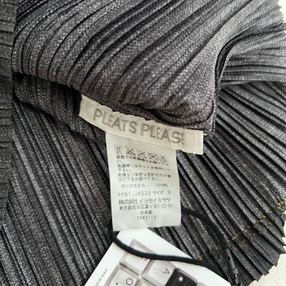 Pleats Please Issey Miyake Denim Grey Blue Pleated Music Print Half Sleeve Top