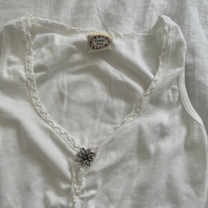 country lady white fitted vest top embroidery lace trim and floral charm