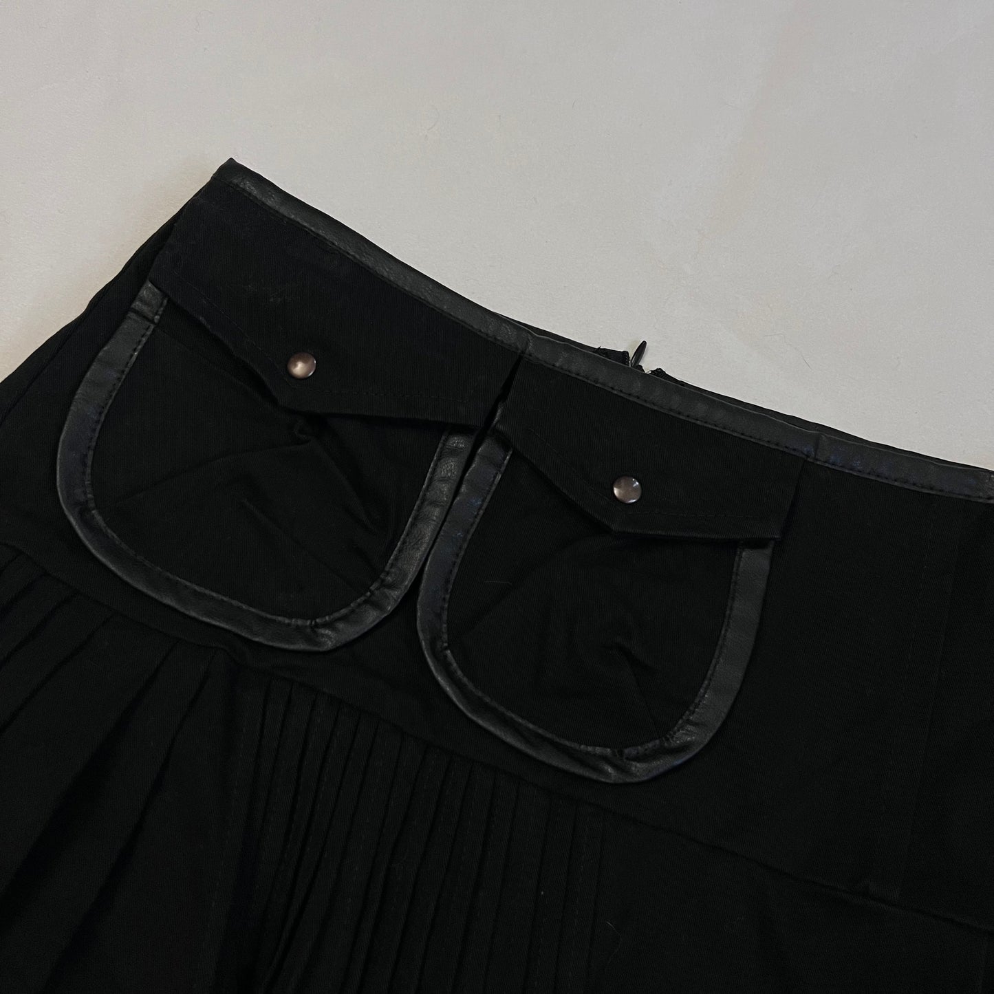 annarita n corpcore utility buckle pocket pleated black midi skirt