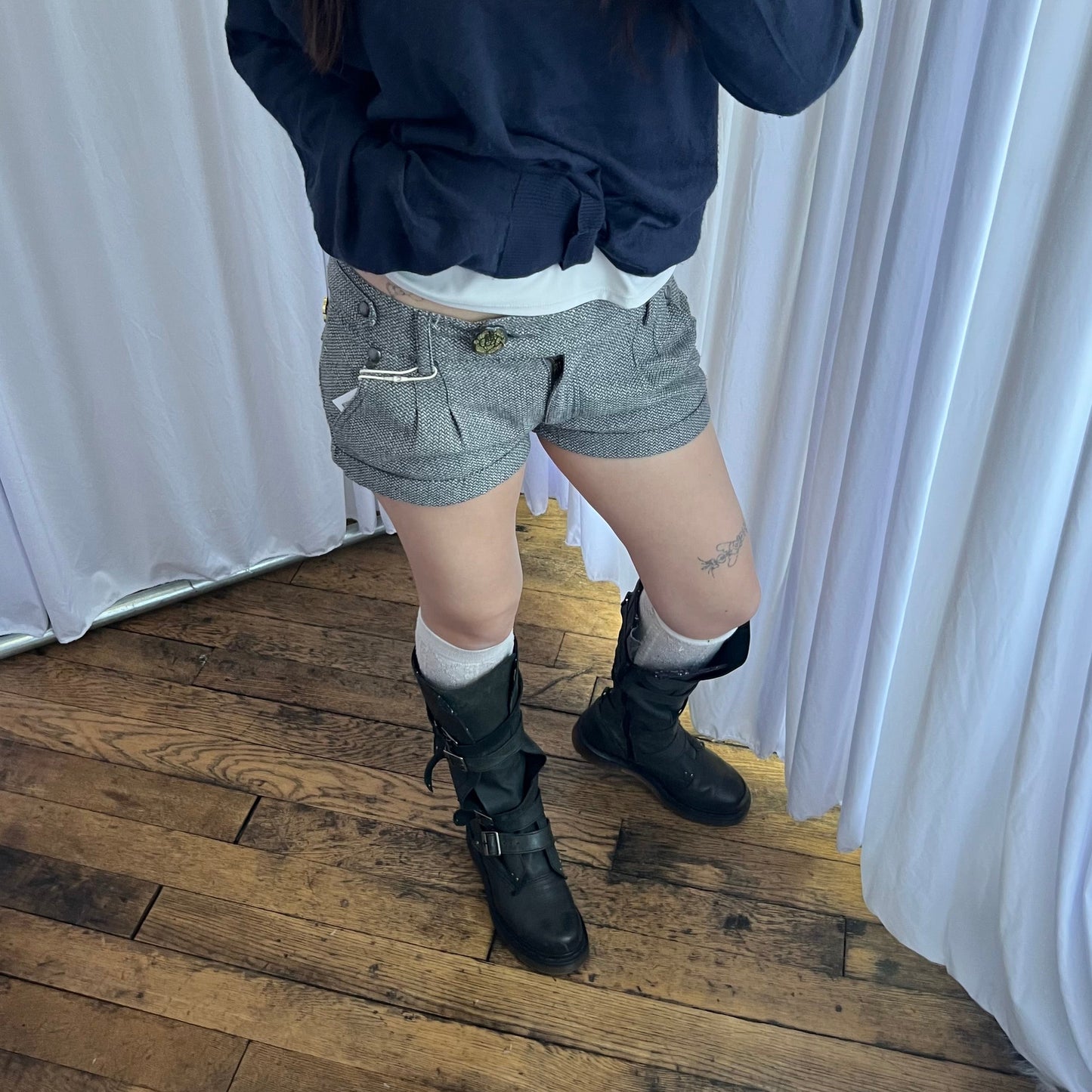 Jennyfer Grey Gold Thread Herringbone Button Charm Accent Mini Shorts
