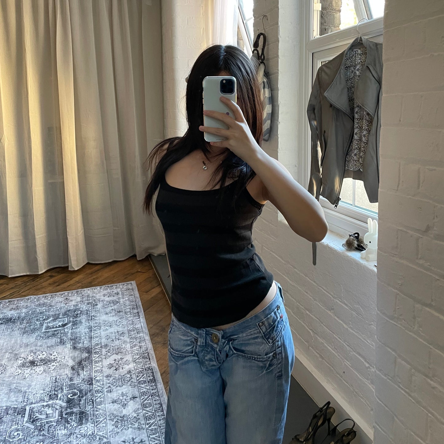 博柏利 (Burberry) 蓝色标签褪色黑色深绿色条纹吊带背心和短袖开衫两件套