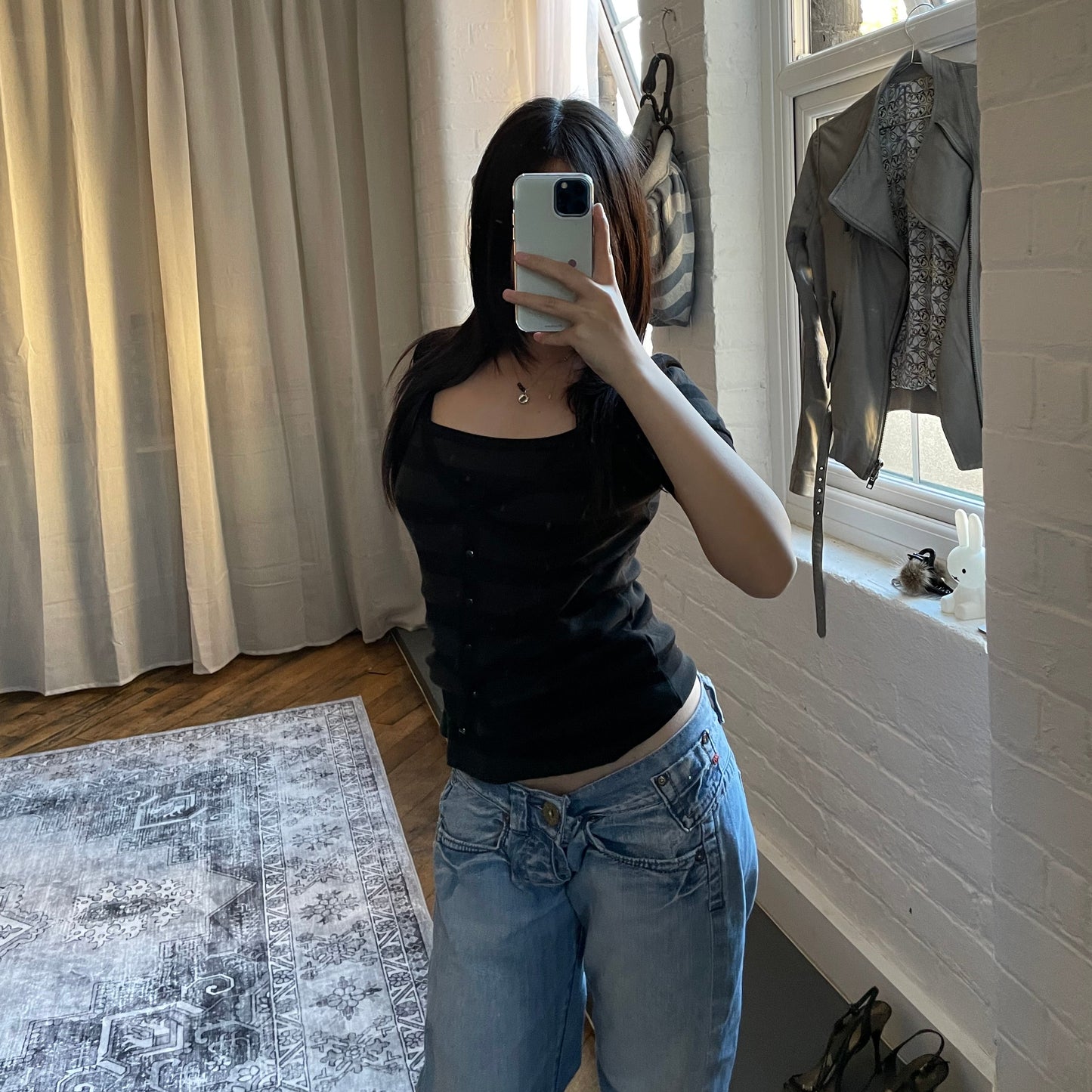 博柏利 (Burberry) 蓝色标签褪色黑色深绿色条纹吊带背心和短袖开衫两件套