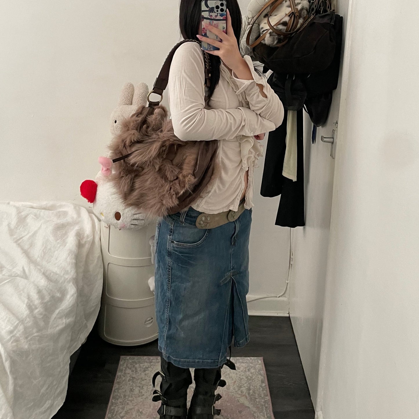 grace continental fluffy fox fur brown leather bronze grommet strap slouchy shoulder bag