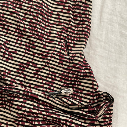 vintage hood burgandy floral print striped heck neck top with attached neck scarf