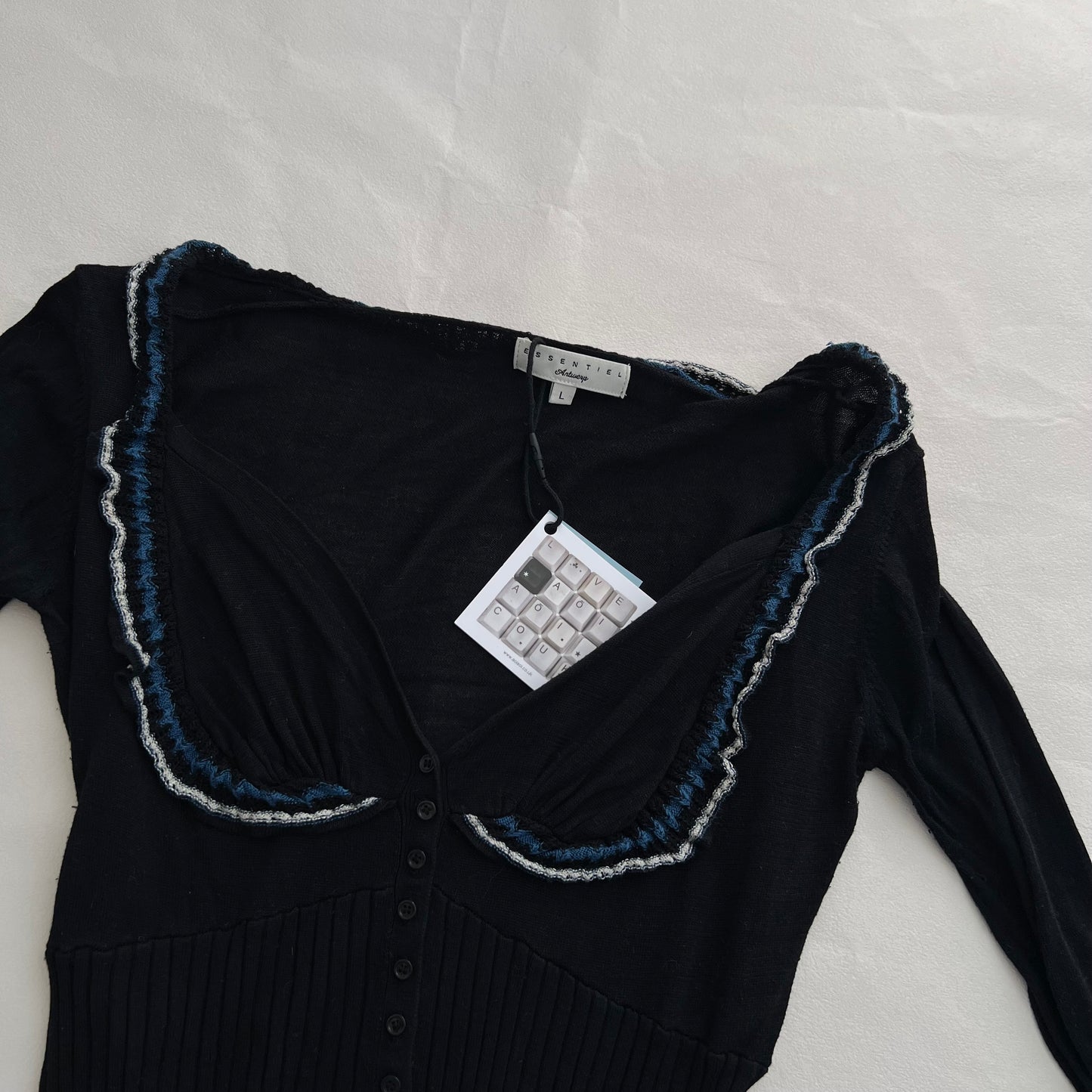 Black Frilly Blue Lace Knit Trim Half Sleeve Fitted Balconette Cardigan Top