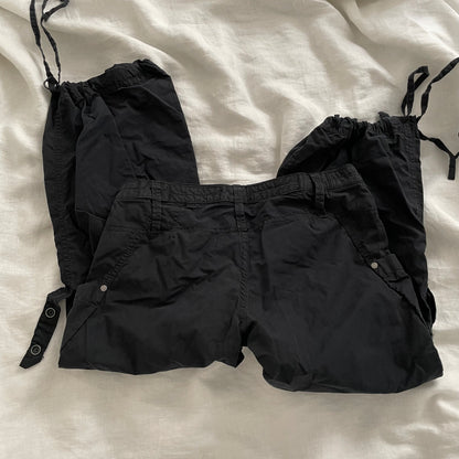 red tag diesel black utility balloon parachute style low rise crop capri trousers