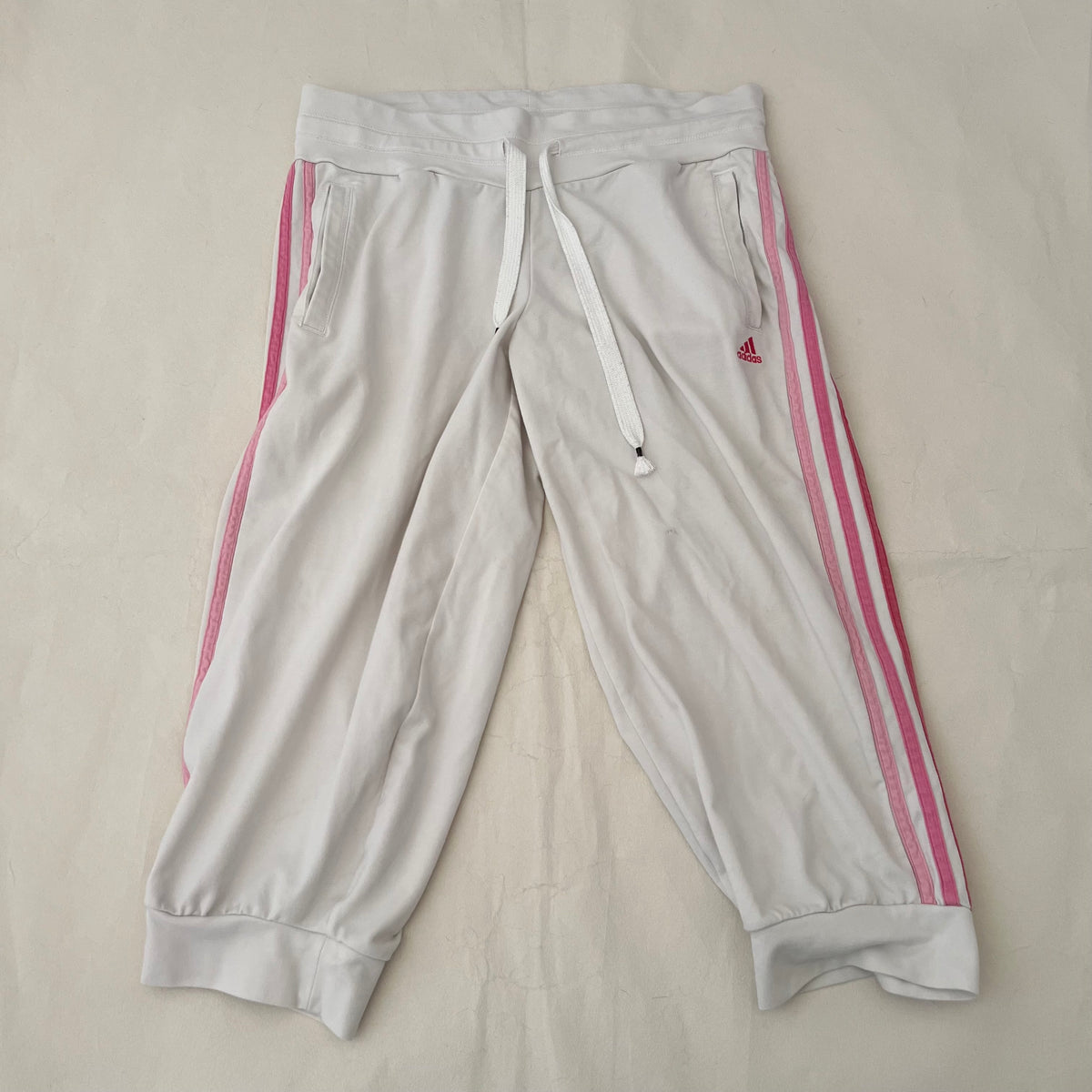 Adidas White Pink Mid Rise Balloon Hem Cropped Capri Joggers