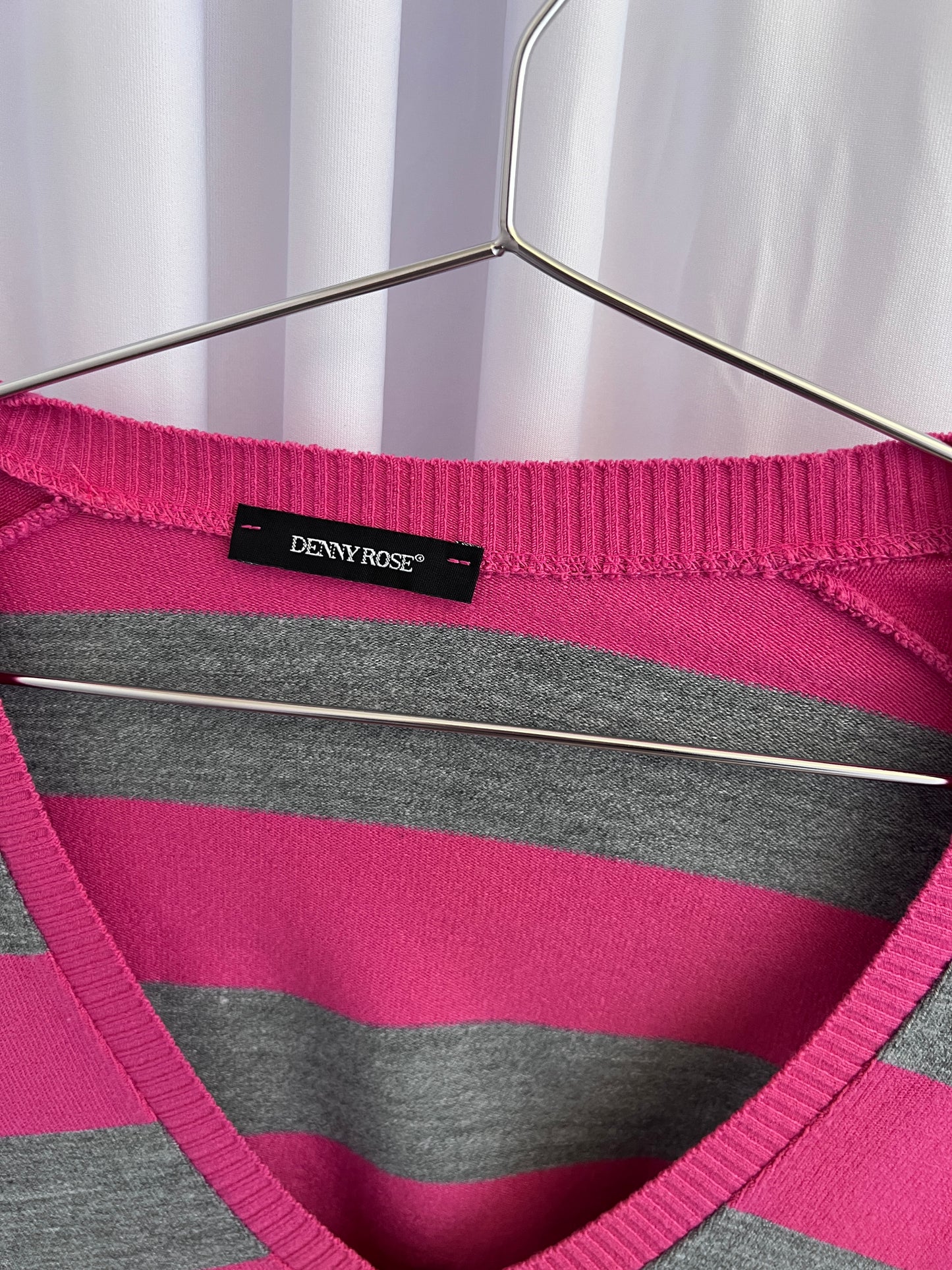 Denny Rose Fuschia Pink Grey Striped V Neck Fitted Knit Sweater