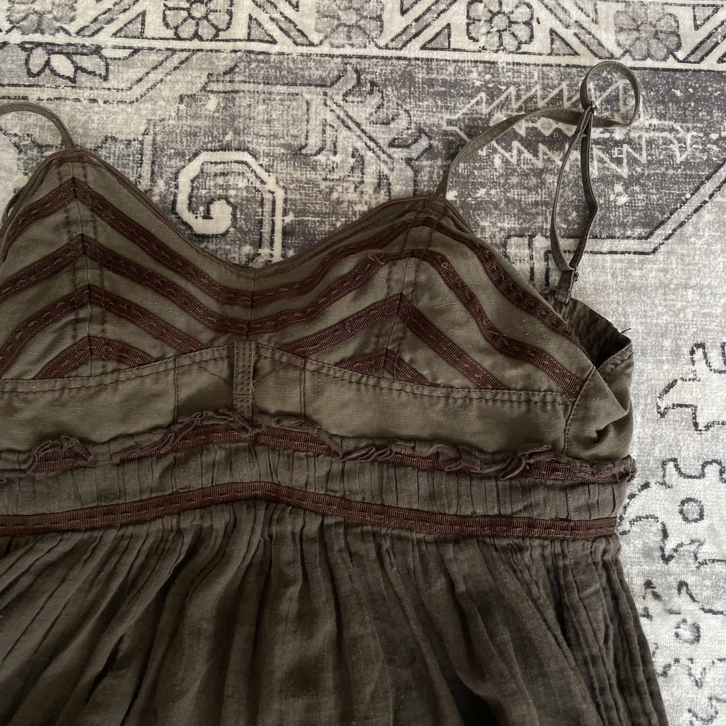 麦克星球棕色仙女风薄纱下摆娃娃衫