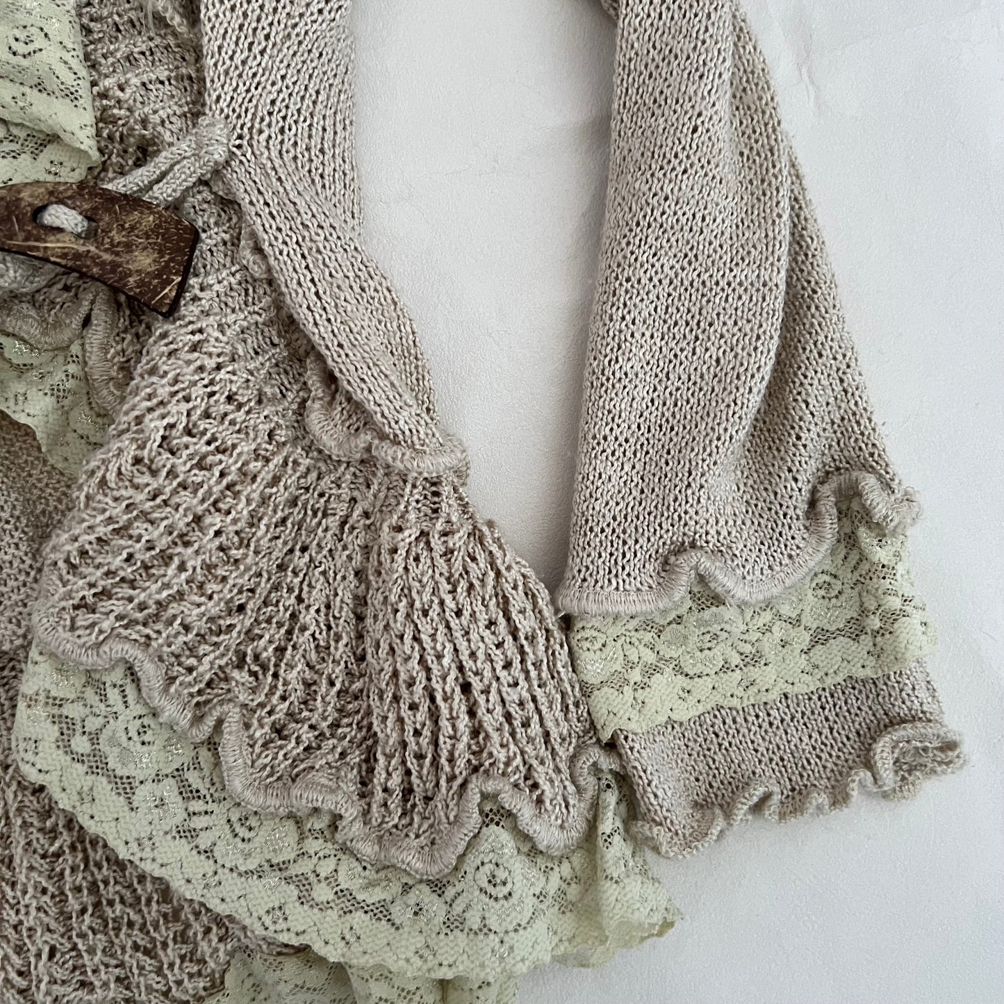Sepia Pink Beige Cream Frilly Lace Wrap Belt Loop 3/4 Sleeve Crop Cardigan Top