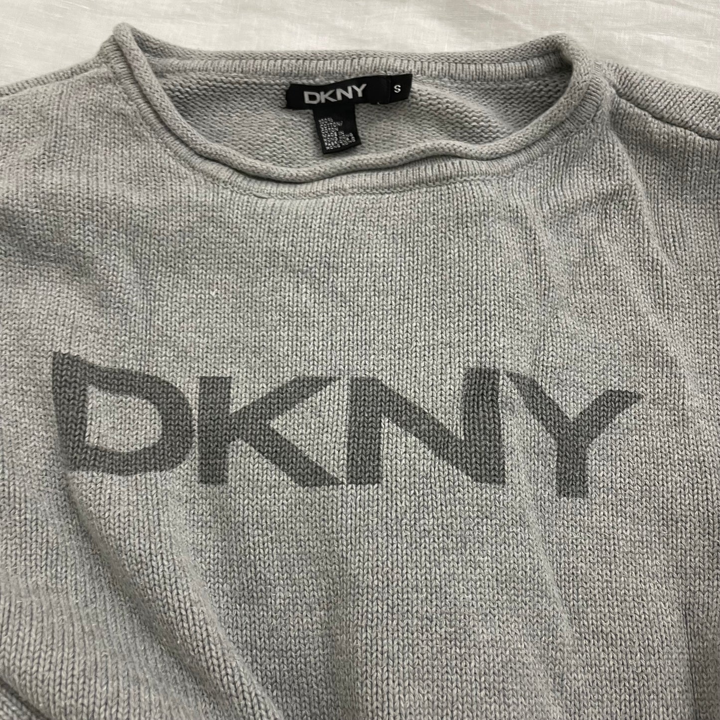 90s vintage grey dkny thick oversized knit sweater