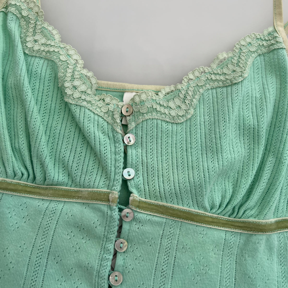 Camieu Mint Green Lace Trim Picot Lace Button Camisole