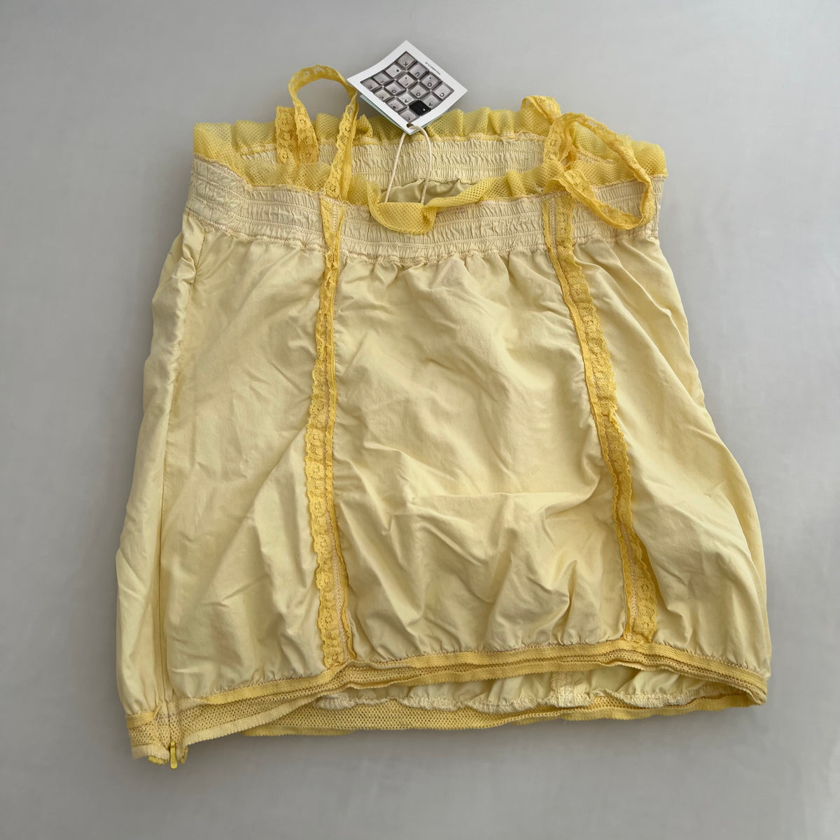 Miss Sixty White Ruched Bubble Hem Baby Yellow Ruffle Lace Camisole