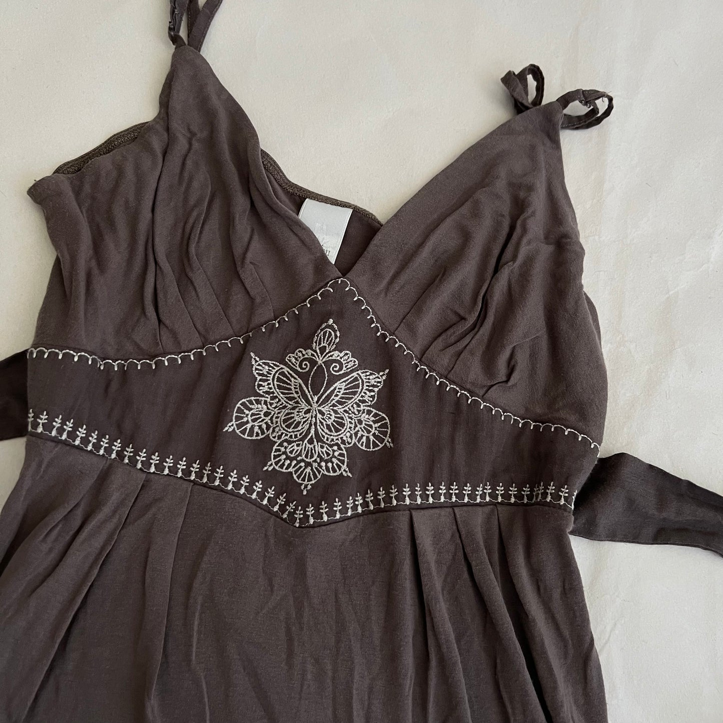 Camieu Boho Brown Floral Embroidery V Neck Camisole