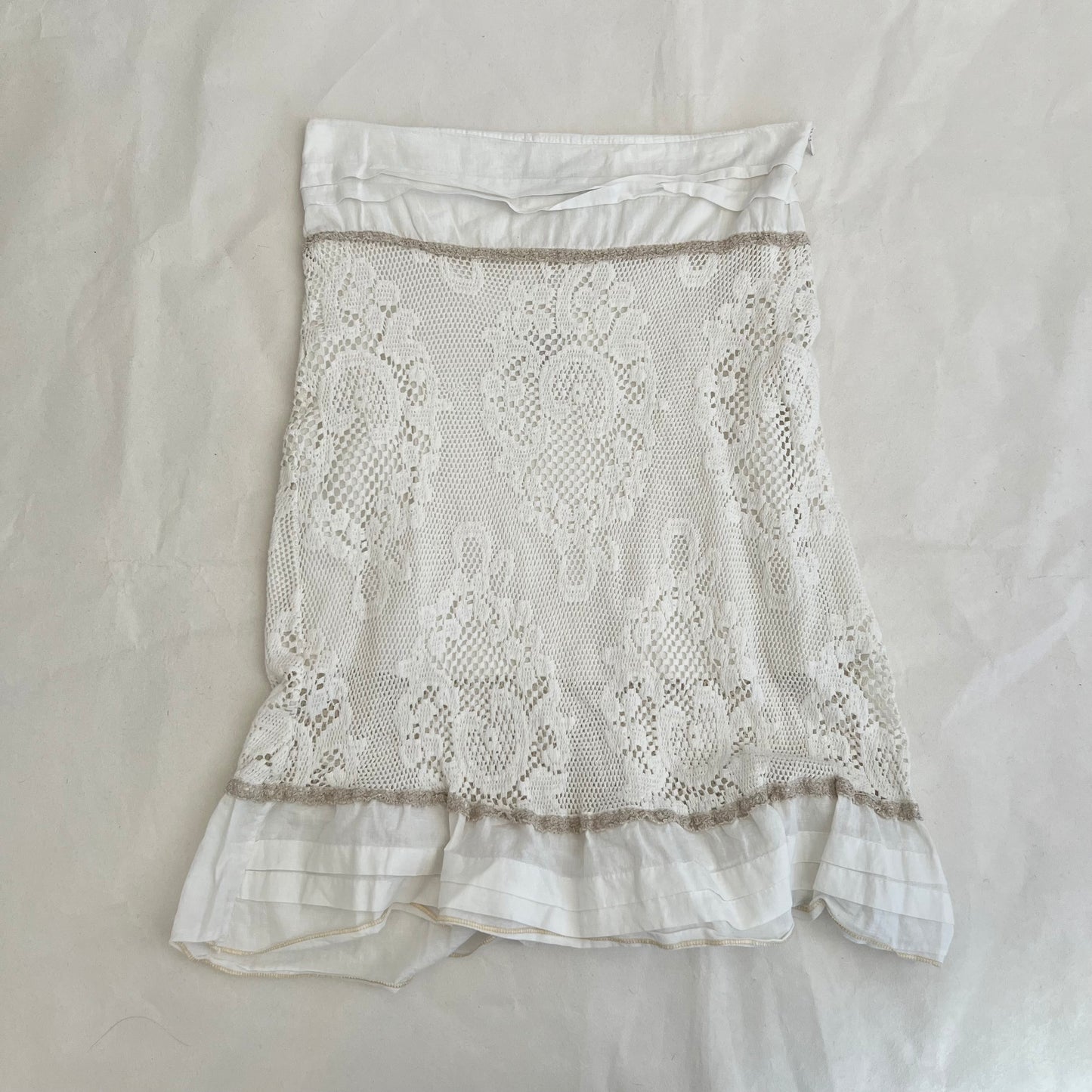 Rinascimento Romantic White Broderie Anglaise Lace Ruffle Hem Midi Skirt