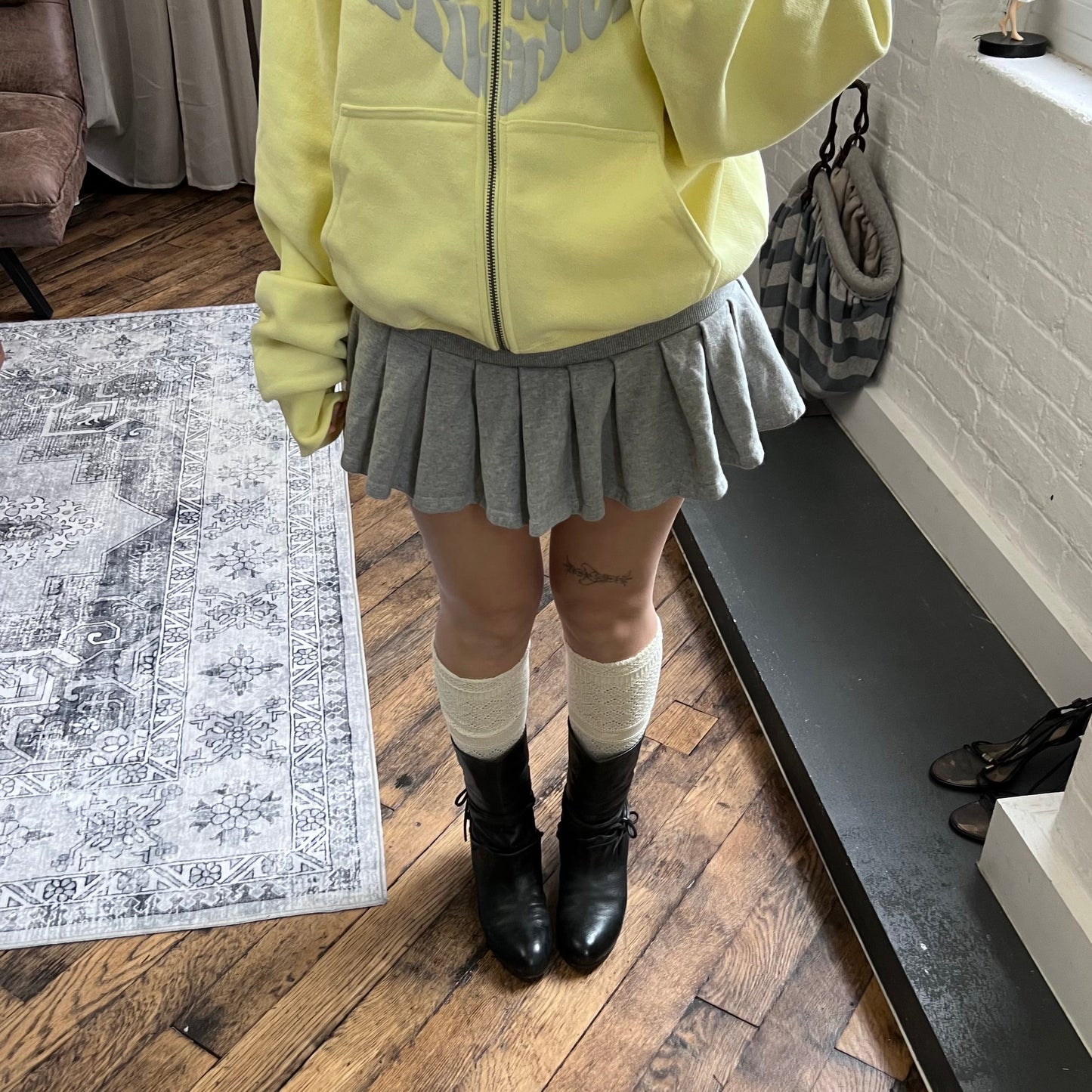 grey shake shake preppy y2k pleated jersey mini skirt