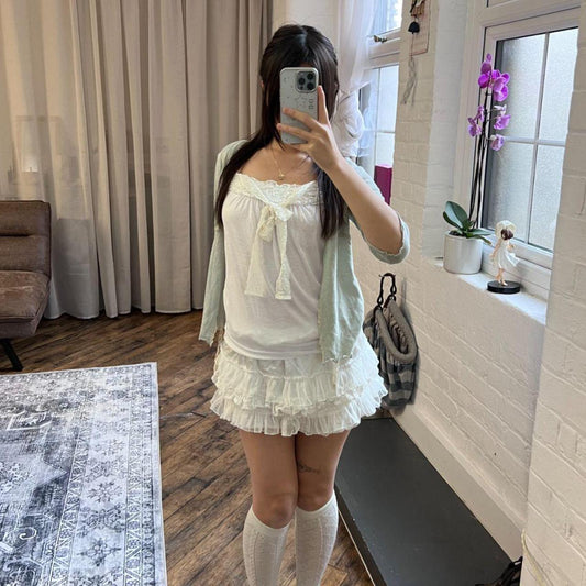 coquette nice claup white lacey ribbon neckline camisole