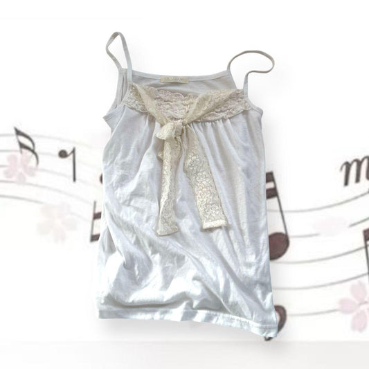 coquette nice claup white lacey ribbon neckline camisole