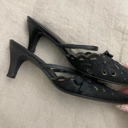 ginza kanematsu black pony hair pointed court shoes