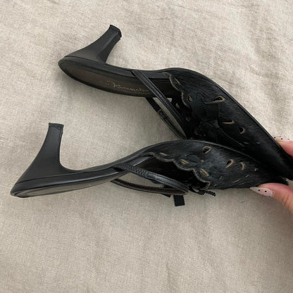 ginza kanematsu black pony hair pointed court shoes